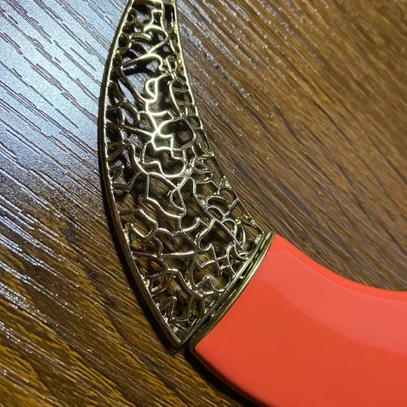 Necklace - Picture 6 of 11